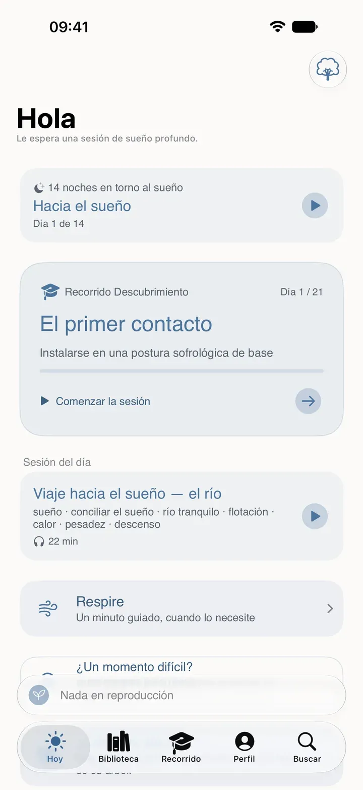 La pantalla Hoy de Sophria en iPhone: el programa «14 noches en torno al sueño» en curso, el recorrido Descubrimiento, la sesión del día y la respiración guiada.